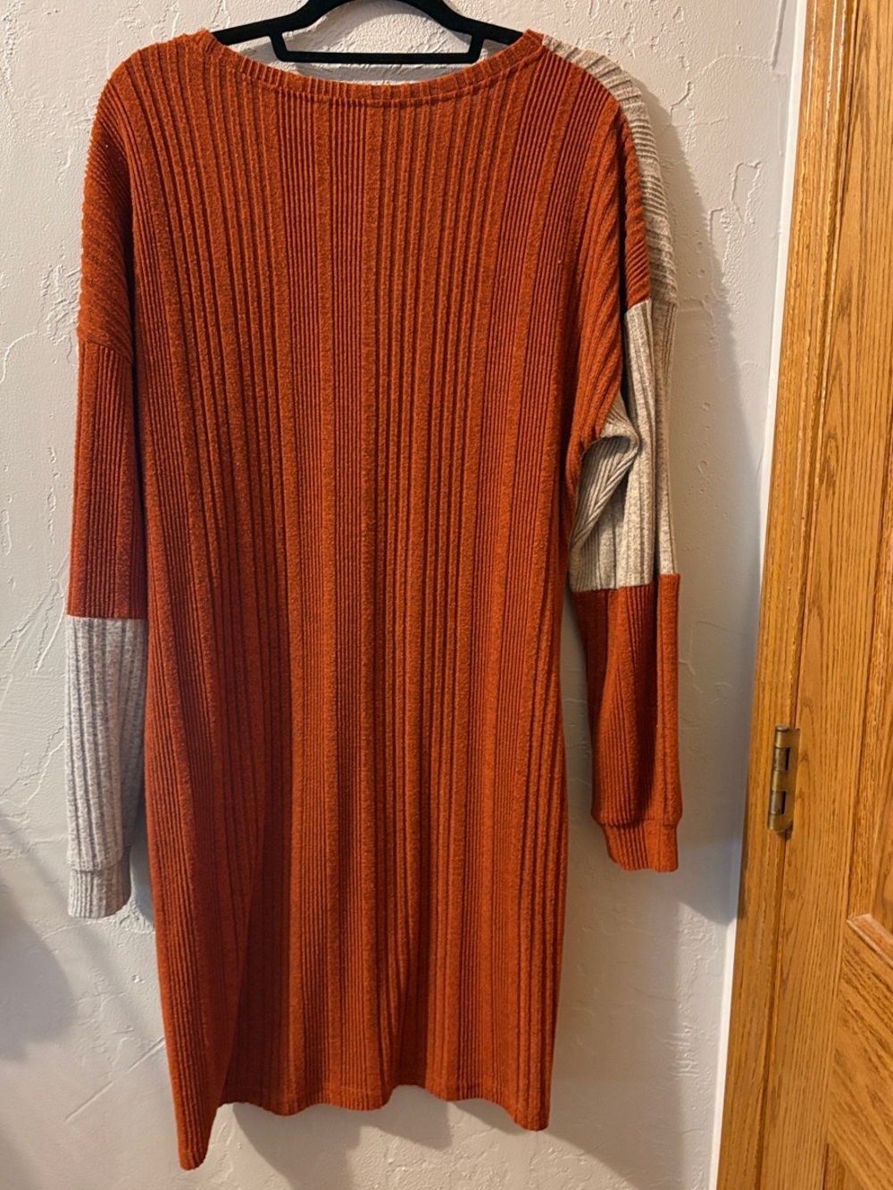 Color Block Ribbed Sweater Dress - Picture 2 of 3
